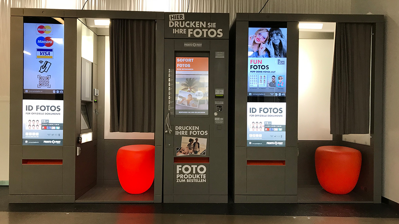 Fotostation in der Welle 7 am Bahnhof Bern
